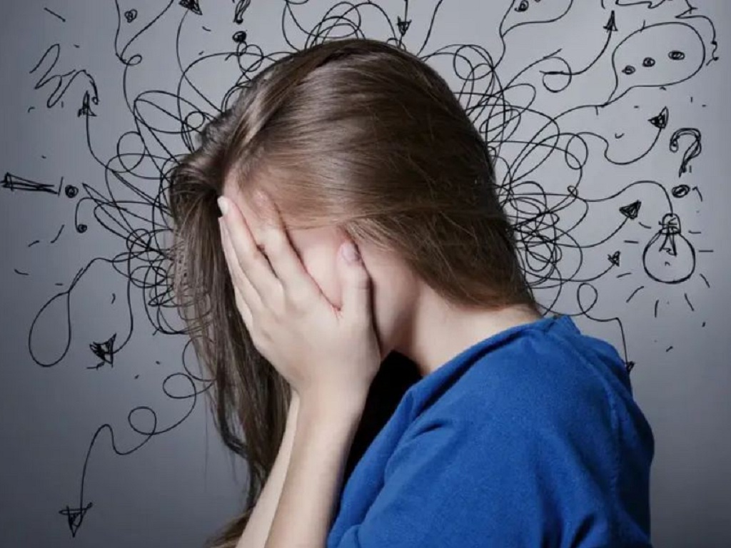 Người trẻ bị suy giảm trí nhớ - Dấu hiệu nhận biết và cách khắc phục kịp thời